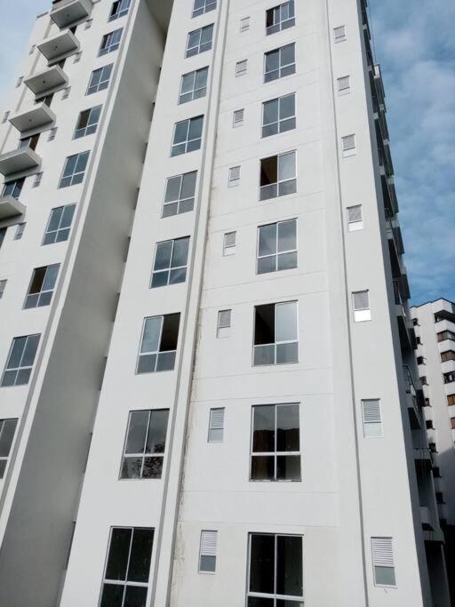 Apartment Cozy In Pinares De San Martin. ¡pereira!
